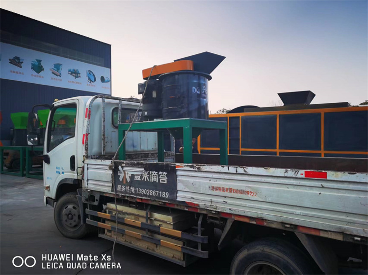 �ЙC(j��)����ʽ60����C(j��)�l(f��)؛�F(xi��n)��(ch��ng)