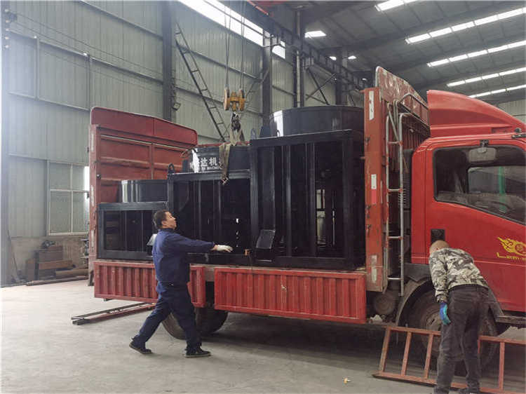 �l(f��)�����r�͑��w�������O(sh��)������(j��)���A�C(j��)�O(sh��)��