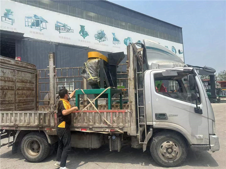 �ЙC(j��)��60��ʽ����C(j��)�l(f��)؛�F(xi��n)��(ch��ng)