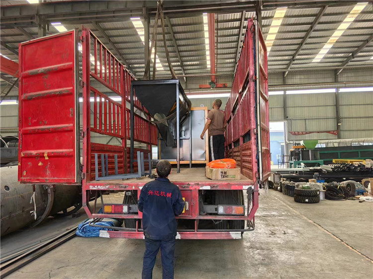 ���C�͑�3�����Pʽ�ЙC(j��)�ʰl(f��)�͹ްl(f��)؛�F(xi��n)��